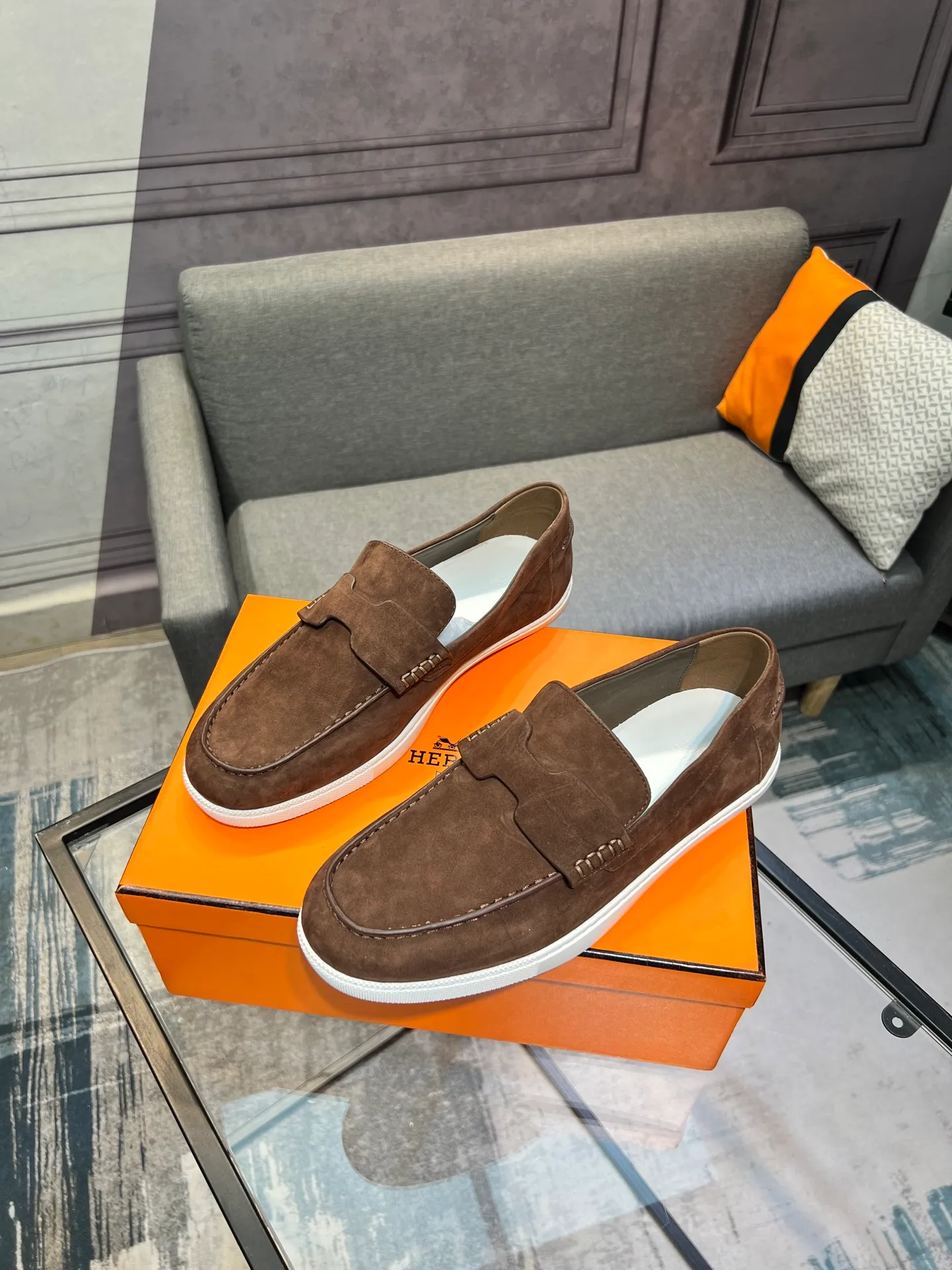 Men's shoes 💰700 [HERMES] Hermès - High-end quality original order 🔍🔍 - Upper: 🔝 cowhide suede splicing design - Inner lining: imported mixed sheepskin - Outsole: TPR foam · Rubber: two-color combined molding outsole - Super high quality control · Fine workmanship: highlighted (high-end, luxury, grade) -Size: 38-44 (45, 46, can be customized)